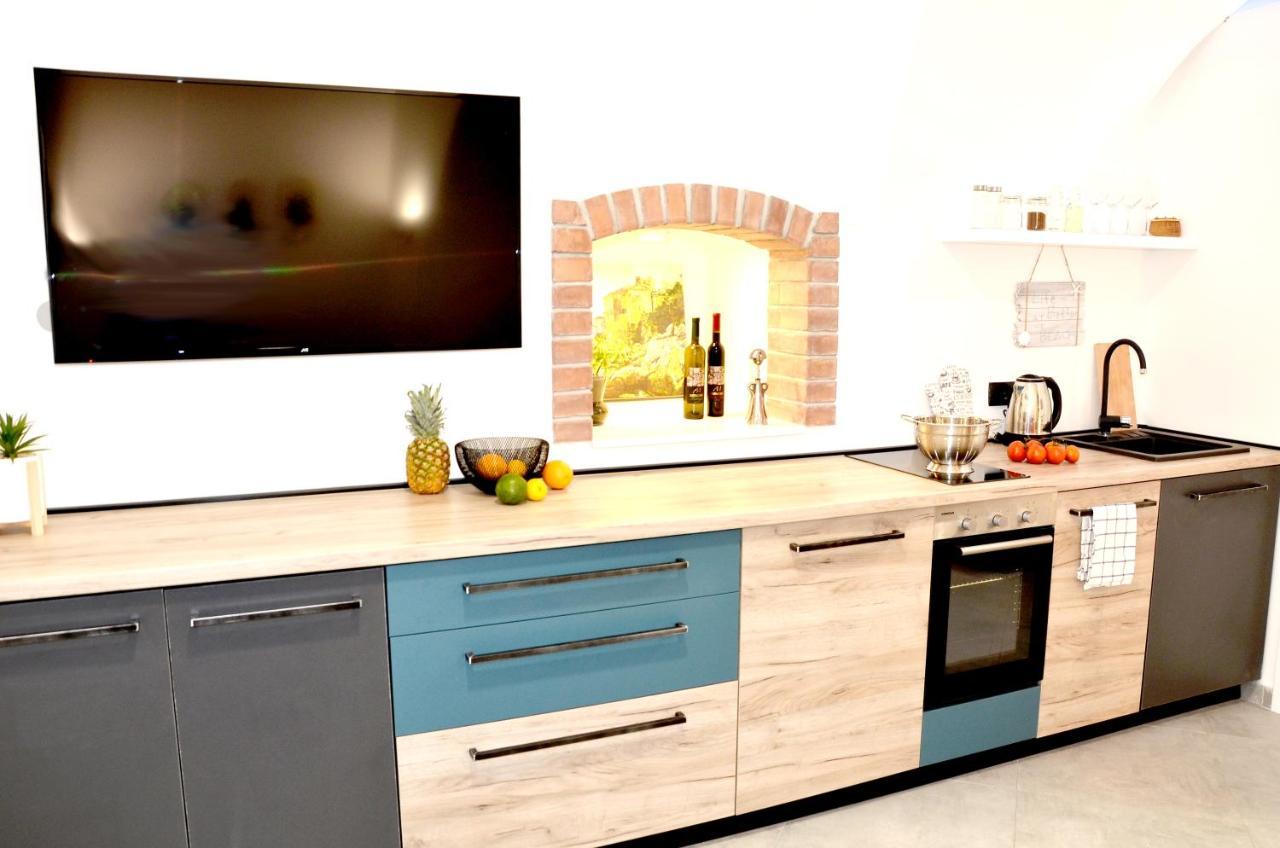Studio Apartment Surf By The Sea Opatija Extérieur photo
